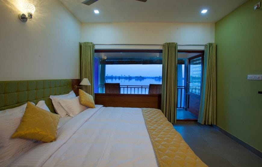 Premium Double Room With Lake View