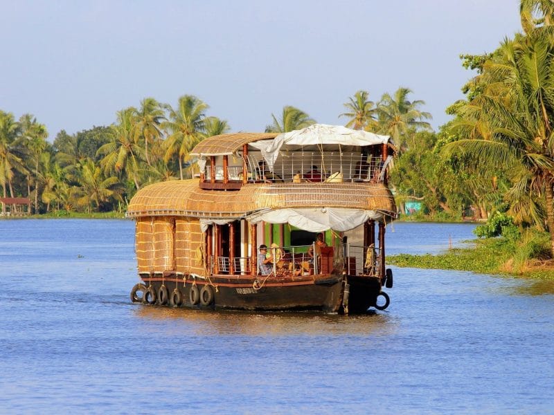 Kochi Shore Excursion – Private Allepey Backwater Houseboat and Kochi guided tour