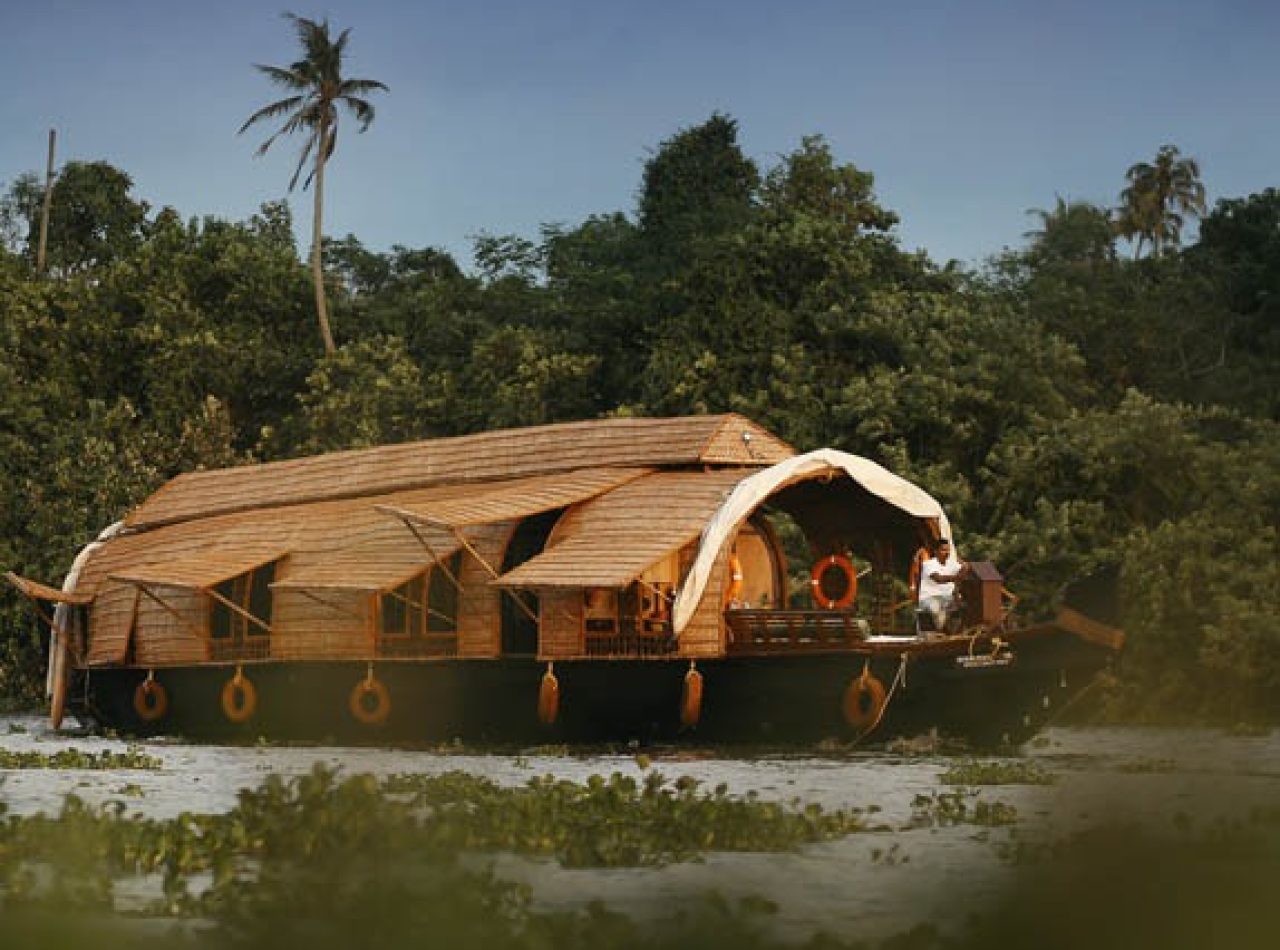 traditional luxury houseboats