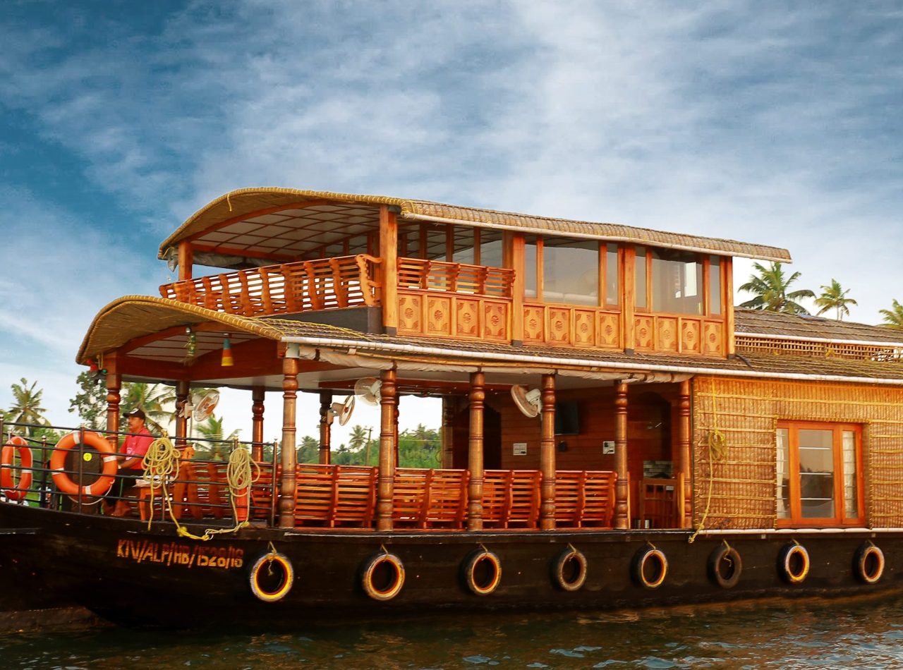 alleppey houseboat rates
