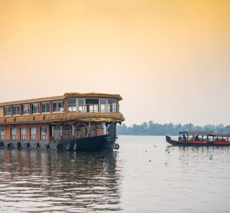 Ten Bedroom Houseboat