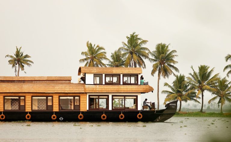 photo of Best Luxury Houseboat in Alleppey