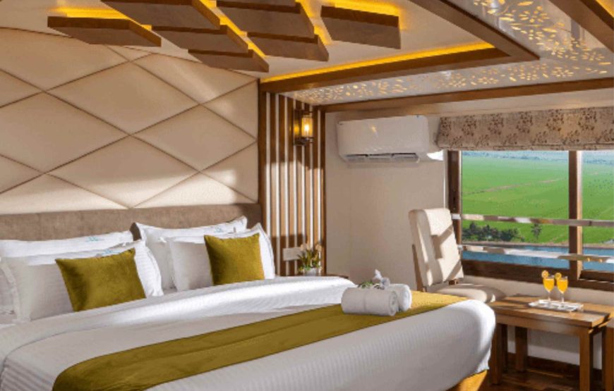 Angel Queen House Boats