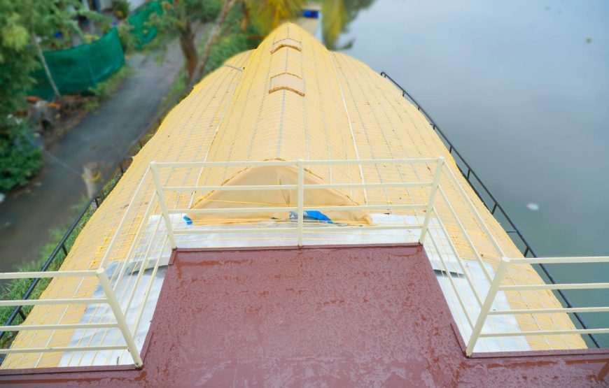 Five Bedroom Houseboat
