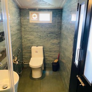 Six bedroom Deluxe Houseboat (16)